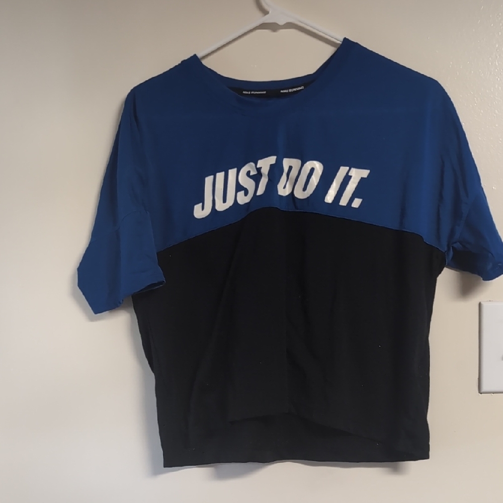 Nike Dri-Fit Running Blue and Black Graphic T-Shirt